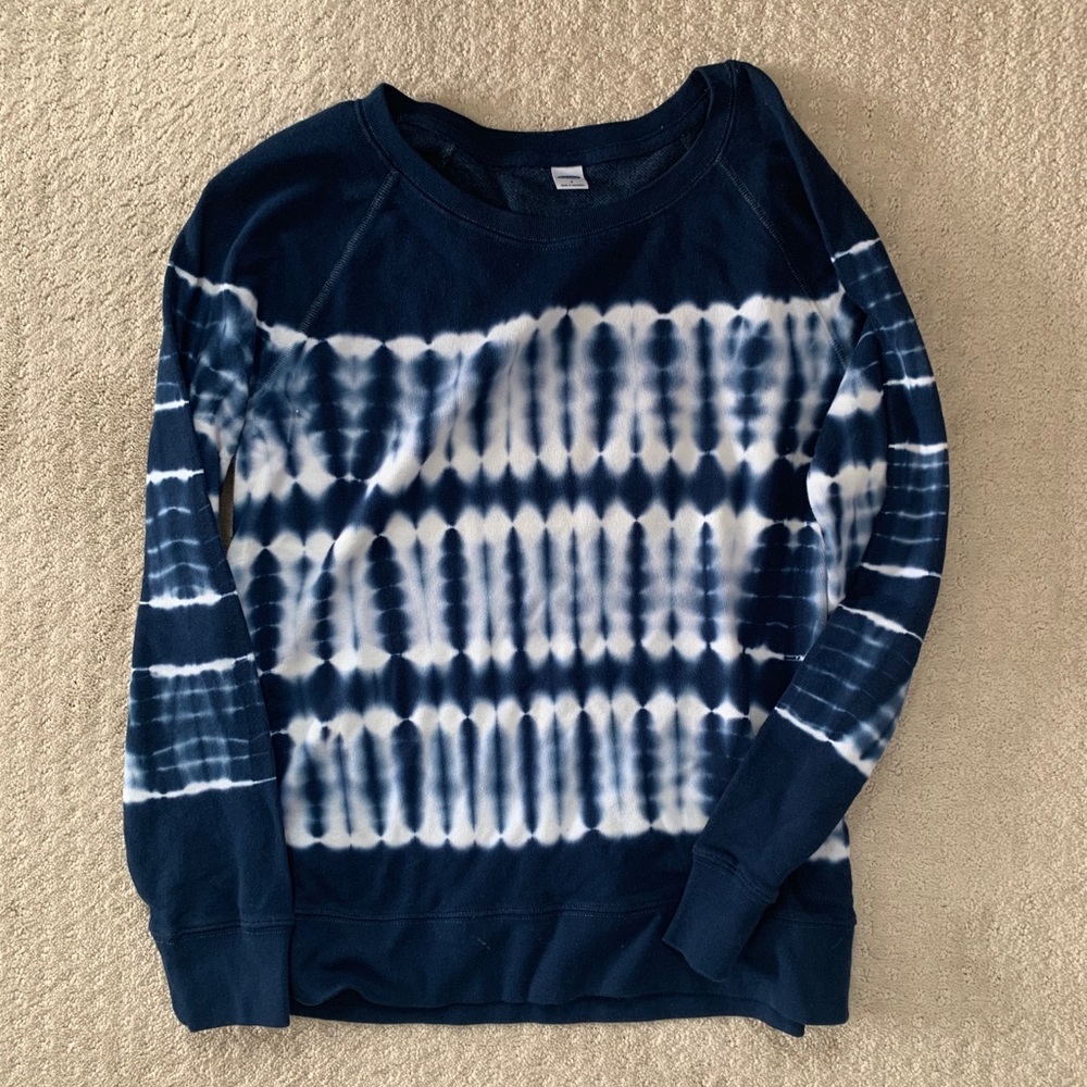 Old navy tie dye crew neck sweatshirt